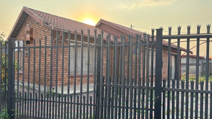3 Bedroom Property for Sale in Boitekong Ext 3 North West